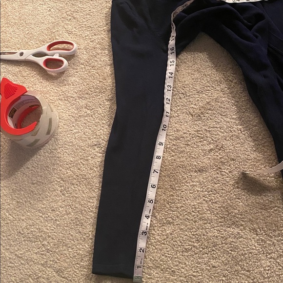 White House black market Long sleeve drape coverup New - Picture 9 of 9